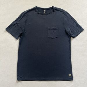 Vuori Shirt Men Ink Navy Blue Stripe Linear Tech Performance Short Sleeve Tee S